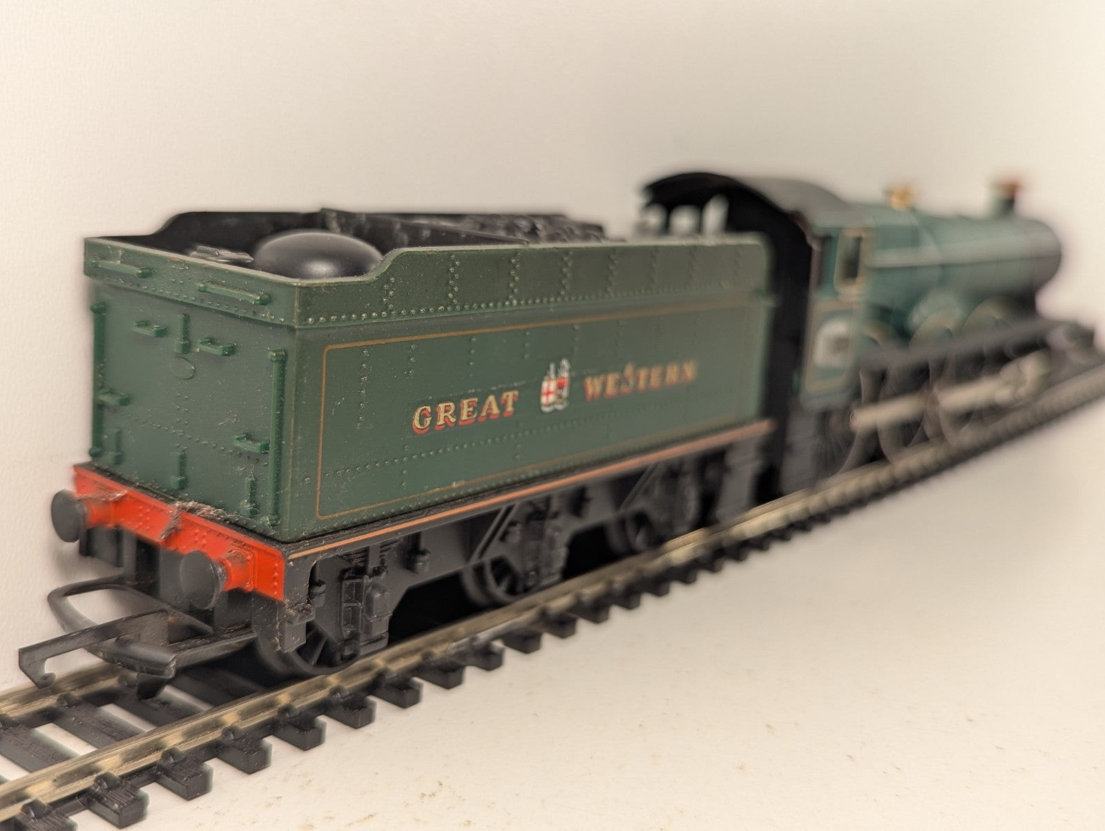 Hornby OO Gauge GWR 4900 Class 'Albert Hall' (Renumbered to 6920)