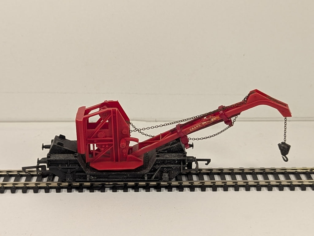 Tri-ang OO Gauge R127 Hand Crane Wagon Red / Black