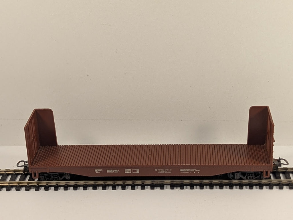 Lima HO Scale SNCF Bulkhead Flat Wagon 20 93 850 50-3 Brown