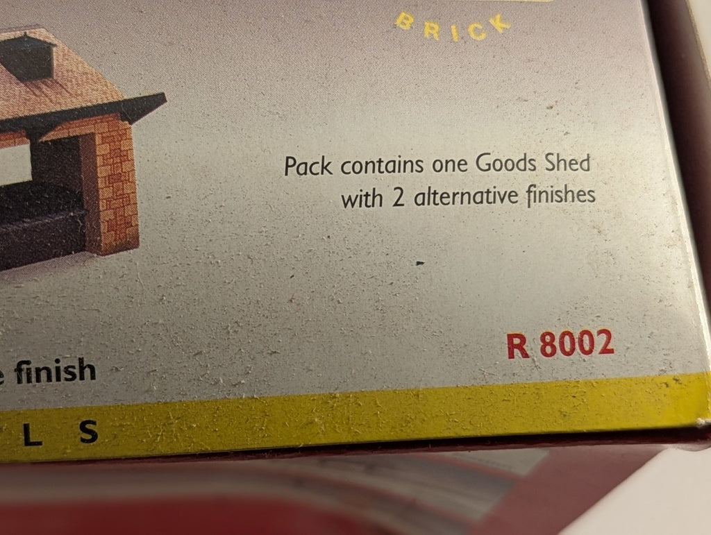Hornby R8002 Goods Shed Building