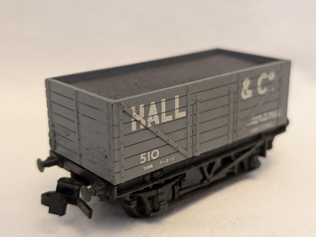 Trix OO Gauge 7 Plank Open Wagon 'Hall & Co' Goods Wagon 510 Hall