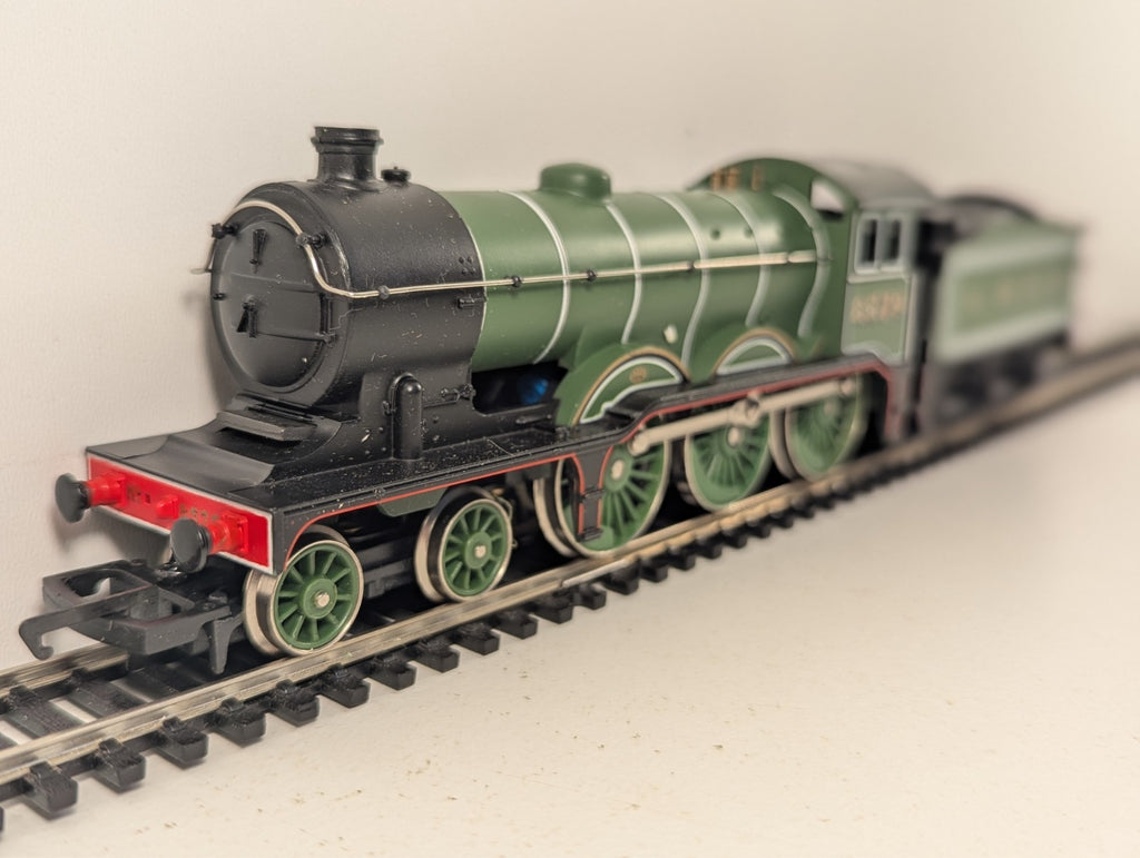 Hornby R284 LNER Class B12/3 4-6-0 Steam Locomotive OO Gauge - Boxed