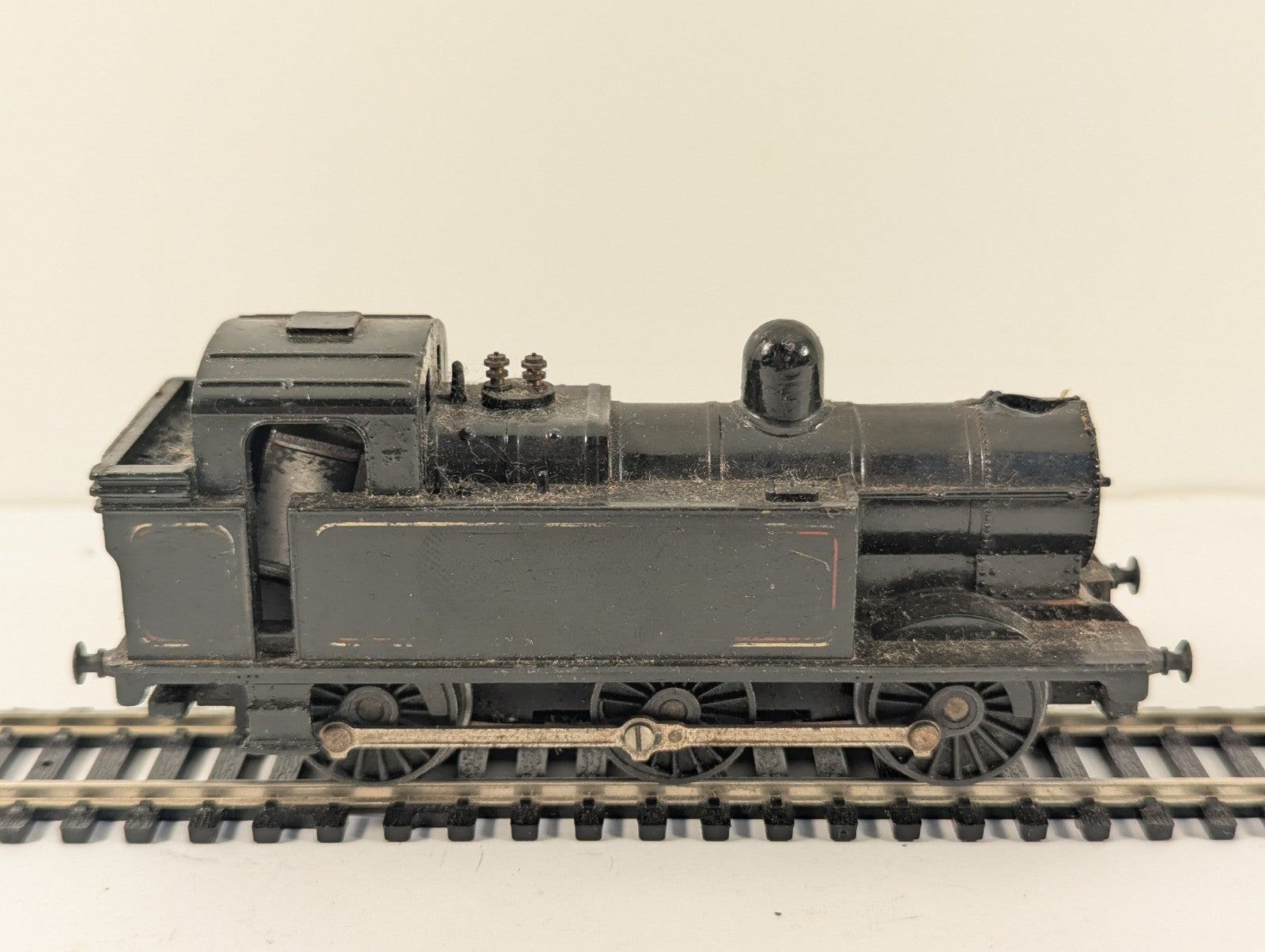 Triang Jinty 0-6-0 Spares/Repair Missing Chimney