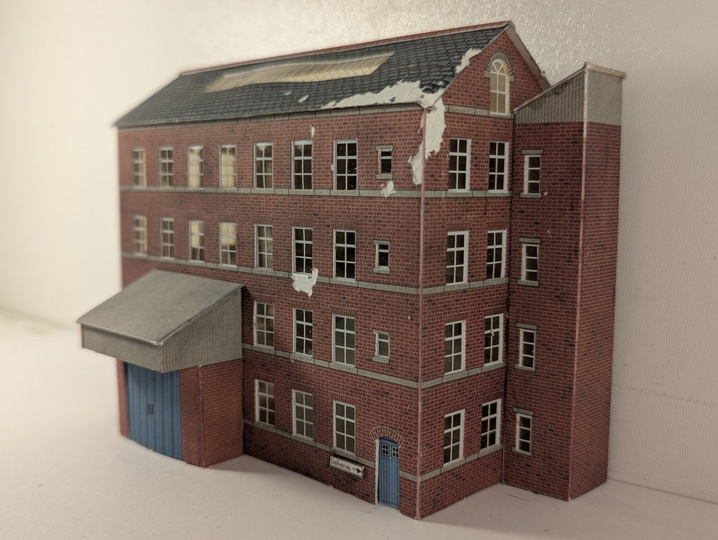 Metcalfe OO Gauge Red Brick Mill Building PO284