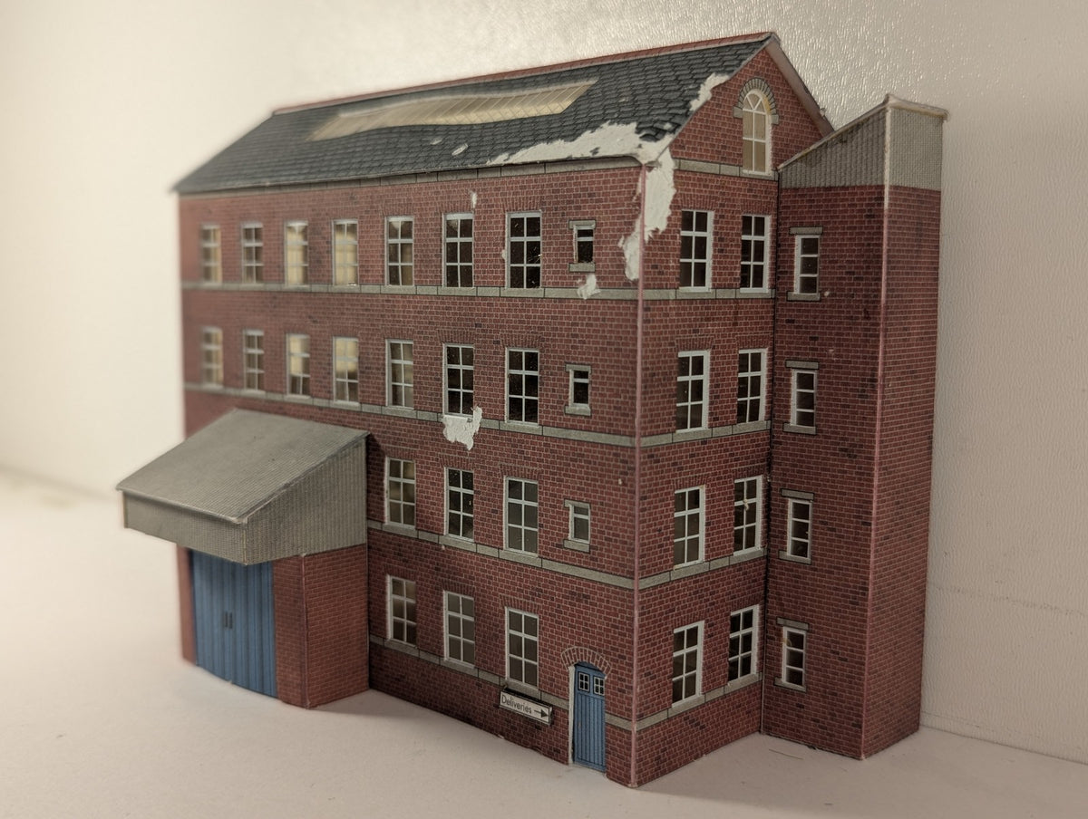Metcalfe OO Gauge Red Brick Mill Building PO284