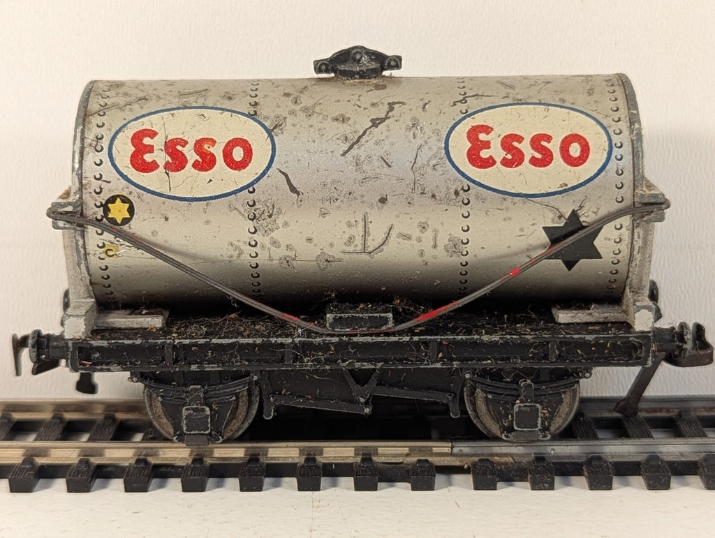 Hornby Dublo OO Gauge Silver Esso Tank Wagon