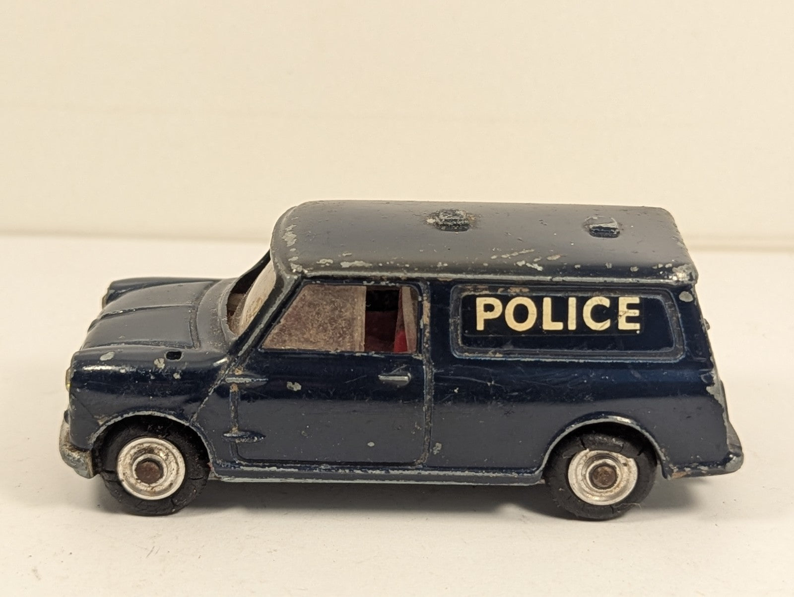 Corgi Toys 448 BMC Mini Police Van 1:43 Scale - Damaged Wheel