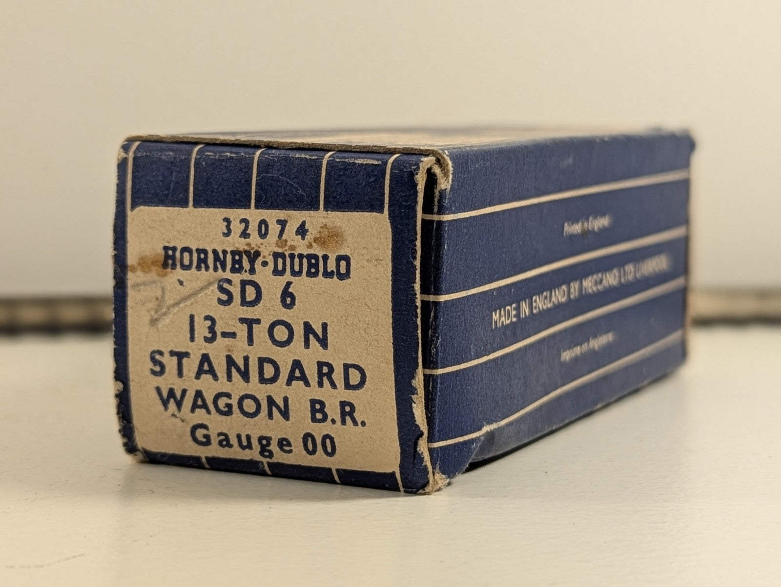 Hornby Dublo 32074 OO Gauge 13-Ton Standard Wagon - Boxed