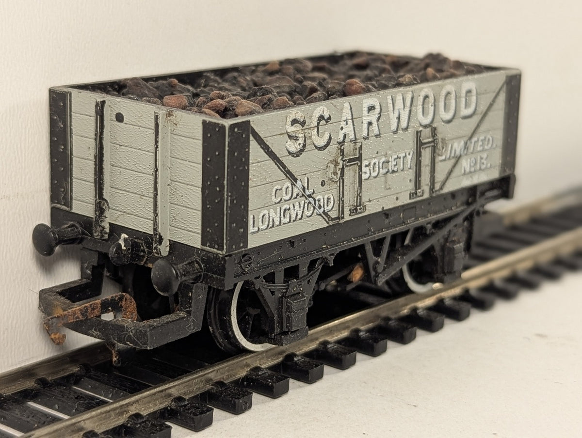 Hornby OO Gauge Scarwood Coal Society No. 13 7-Plank Wagon Open Wagon