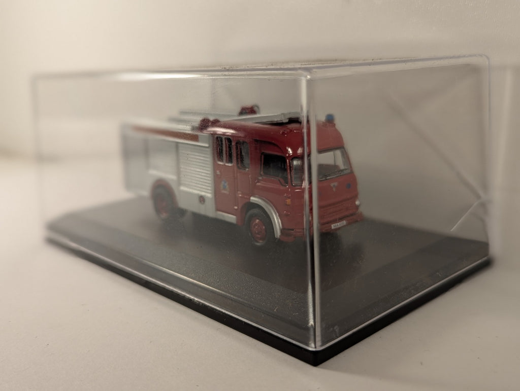 Oxford Diecast 1:76 Bedford TK Fire Engine Die-cast Vehicle MIA 4062
