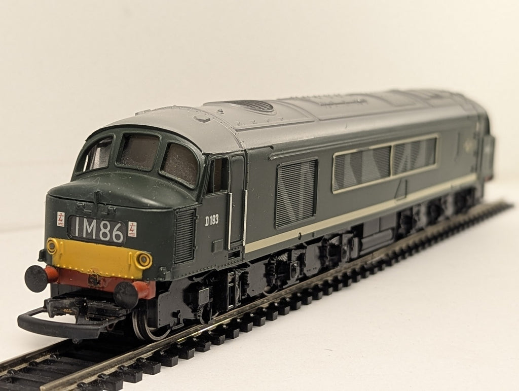 Bachmann OO Gauge Class 46 Peak Diesel Locomotive D193 BR Green 31-077