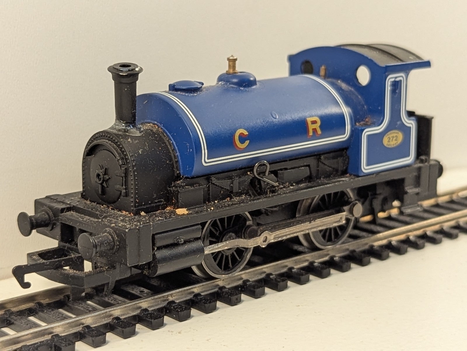 Hornby R2672 OO Gauge Caledonian Railway 0-4-0 Pug