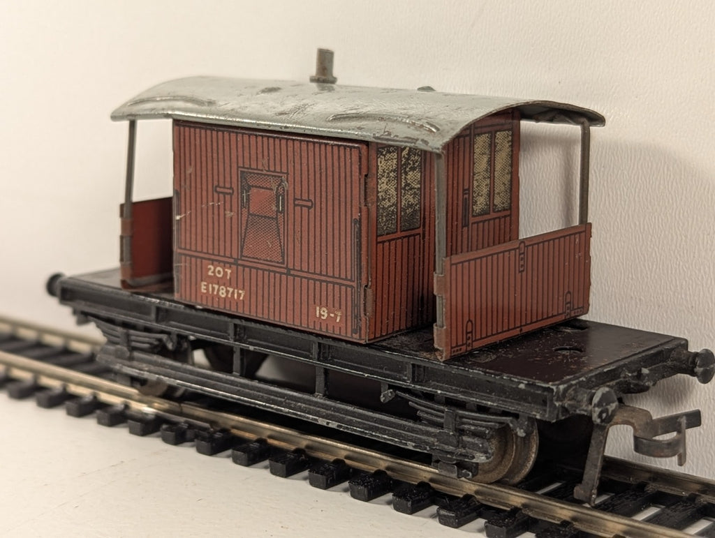 Hornby Dublo 20-Ton Goods Brake Van - Dented Roof