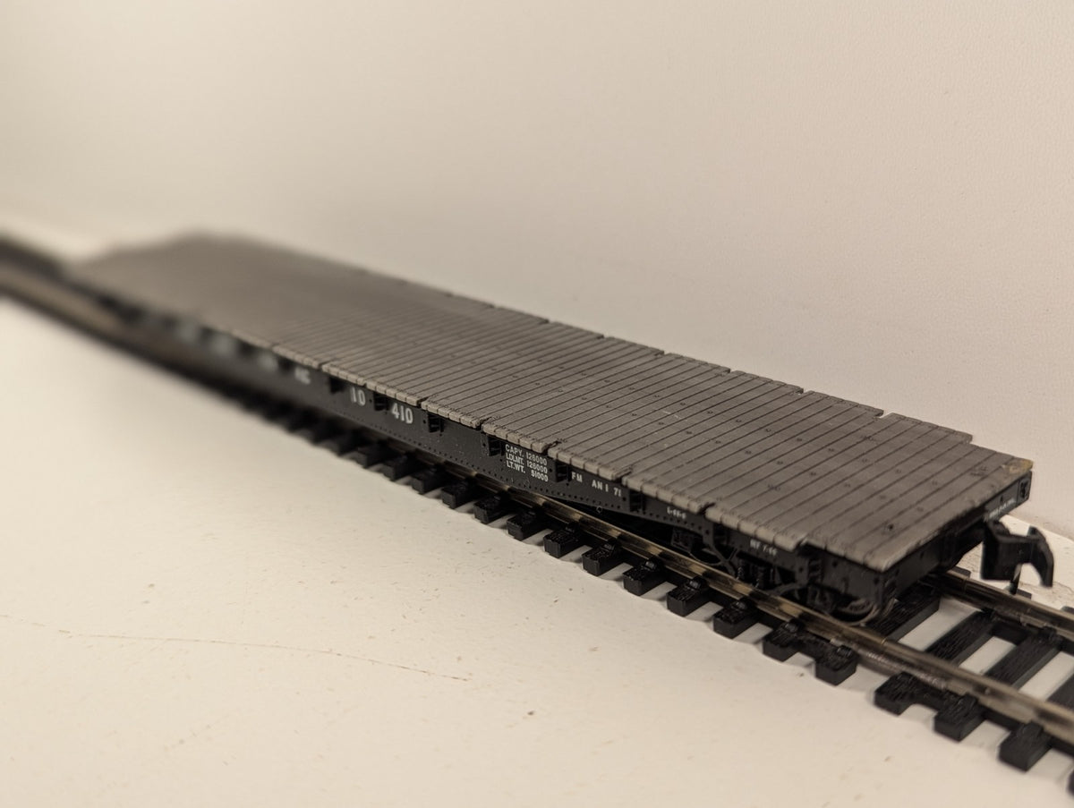 Bachmann HO Gauge Canadian Pacific Bulkhead Flatcar