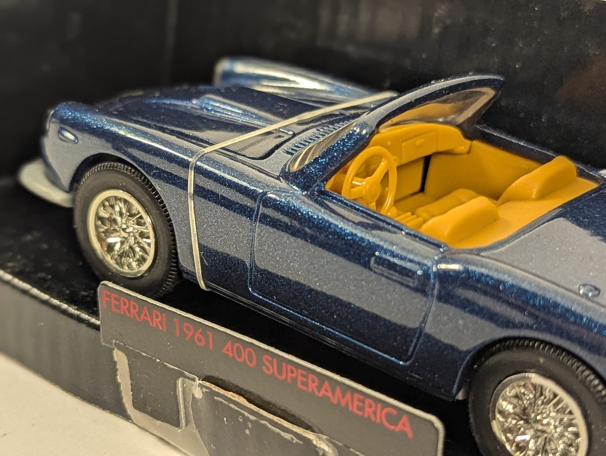Shell Ferrari 1961 400 Superamerica Die-cast Car Metallic Blue