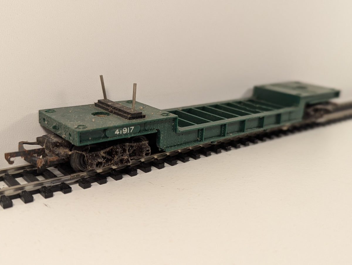 Tri-ang R118 OO Gauge Bogie Well Wagon