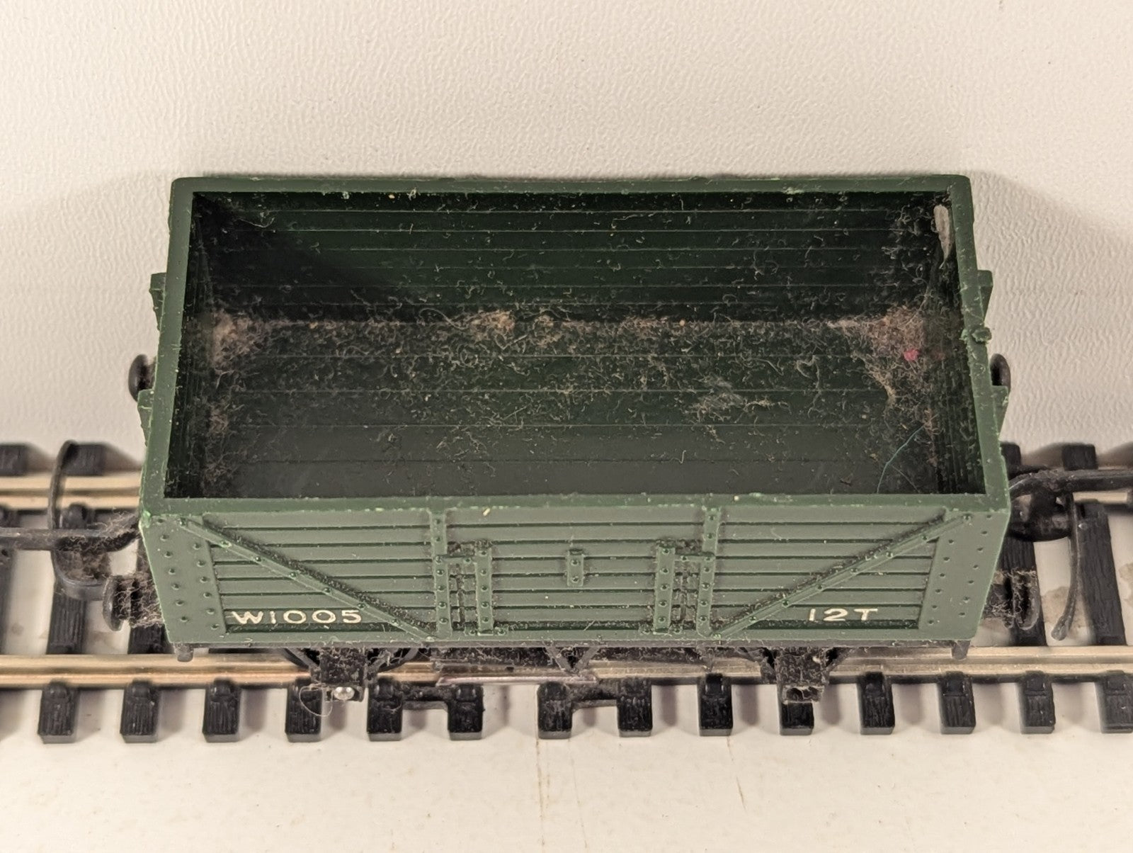 Tri-ang R10 OO Gauge 7 Plank Open Wagon