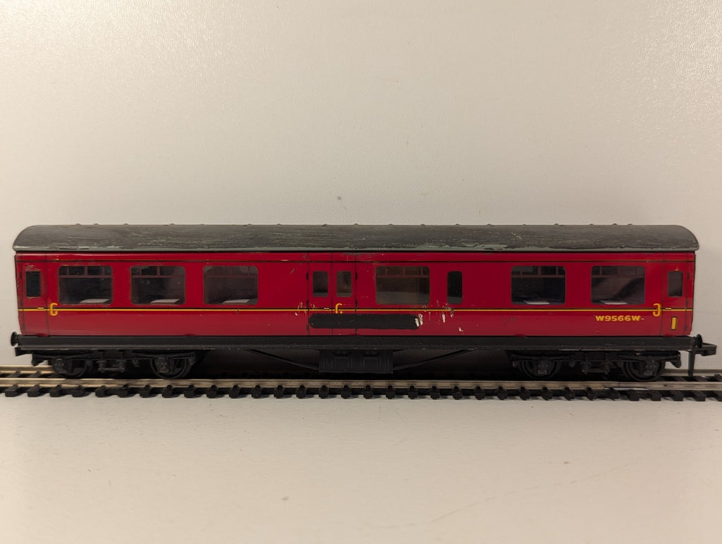 Hornby Dublo BR Mk1 Restaurant Composite Coach OO Gauge
