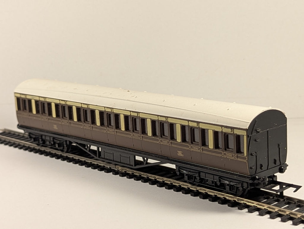 Graham Farish OO Gauge GWR Composite Coach Passenger Coach 269