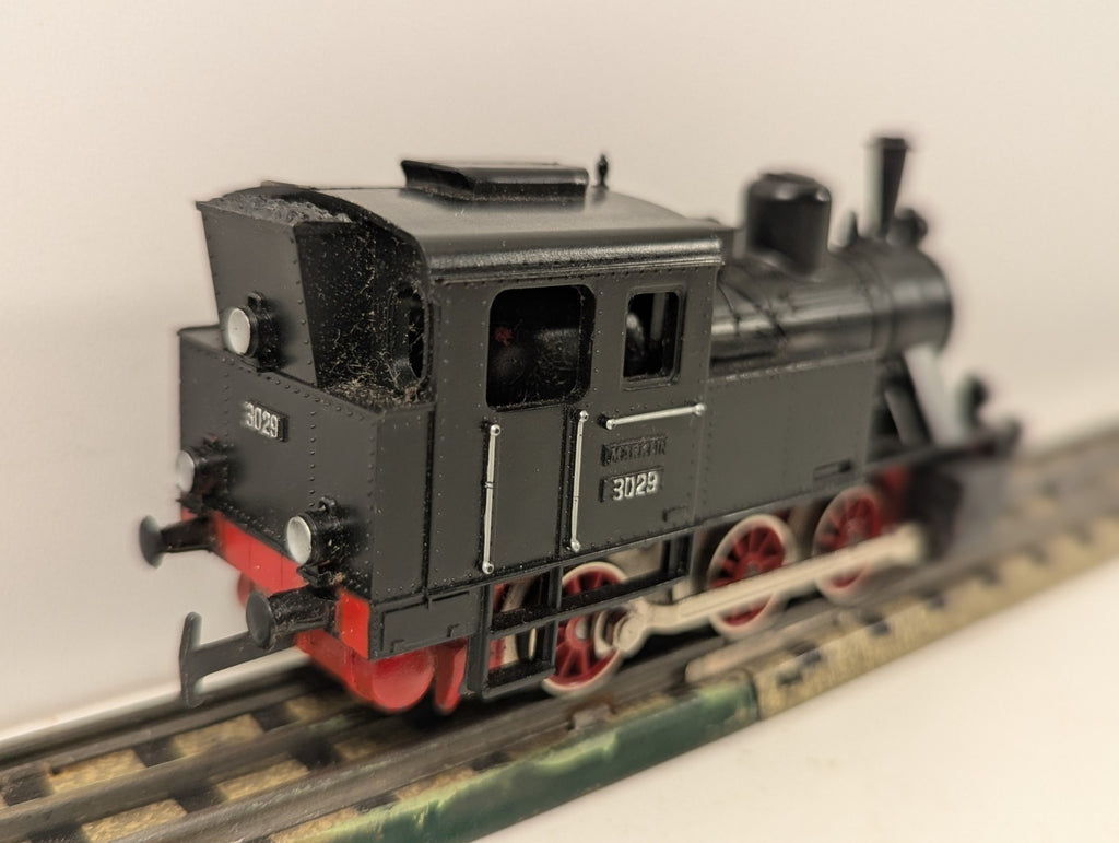 Märklin HO Gauge 3029 0-6-0T 3-Rail Steam Locomotive Needs Attention