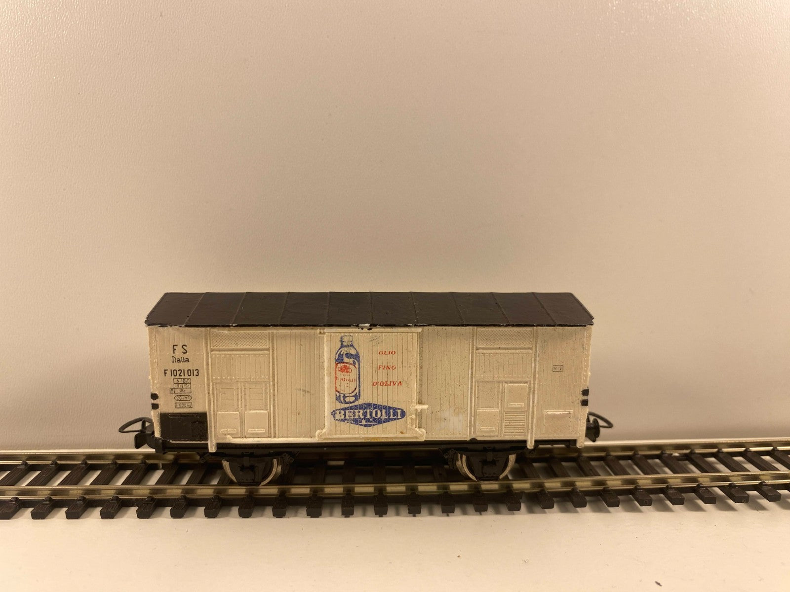 Piko FS Italia F 1021 013 Refrigerator Wagon – HO Gauge