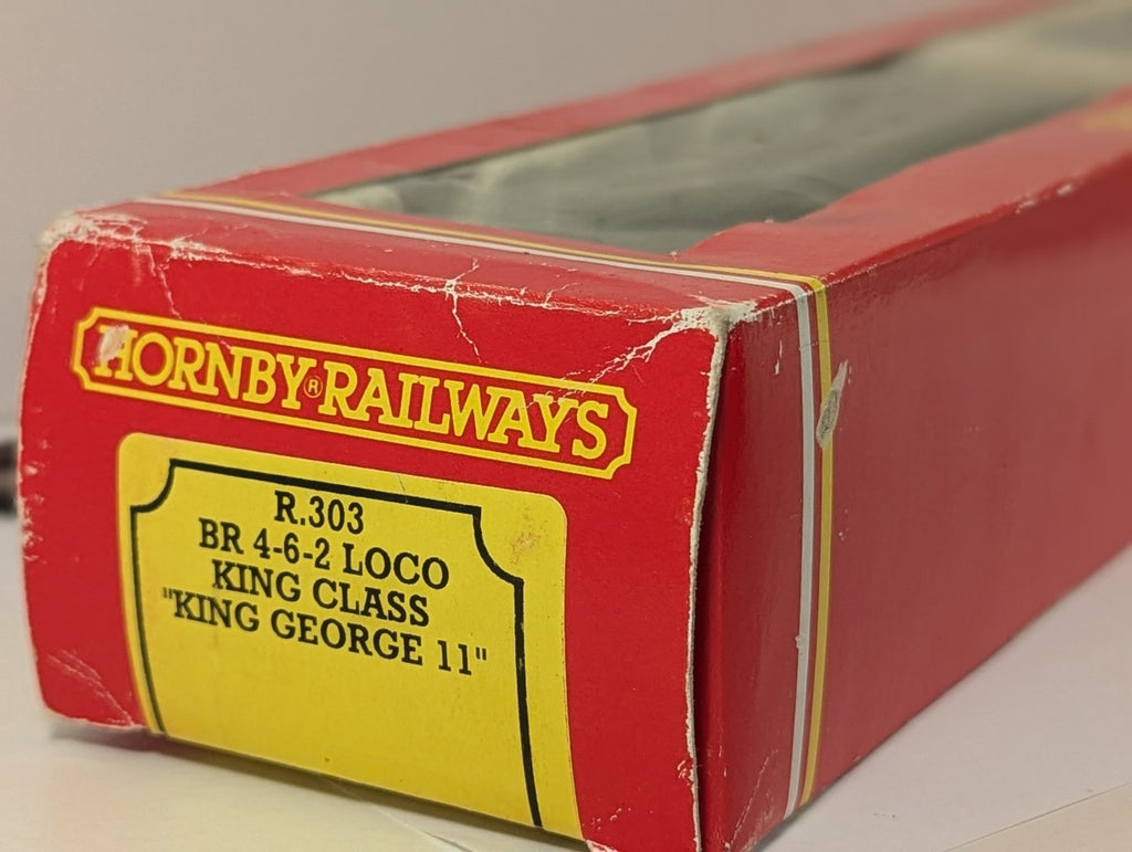 Hornby R303 King Class 'King George II' 6005 BR Green - Boxed