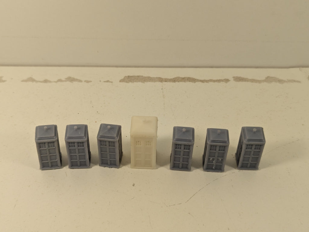 3D Printed OO Gauge Doctor Who Fan Art Accessories
