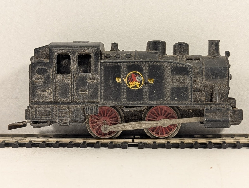 Playcraft HO Gauge Class 0-4-0 Tank Locomotive Steam Locomotive 708 BR Black