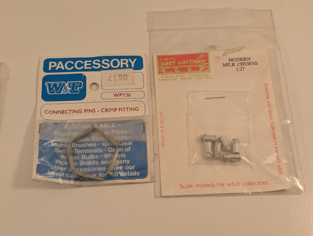 OO Gauge Casting Accessories – Milk Churns & Letter Boxes – Scenic Detailing