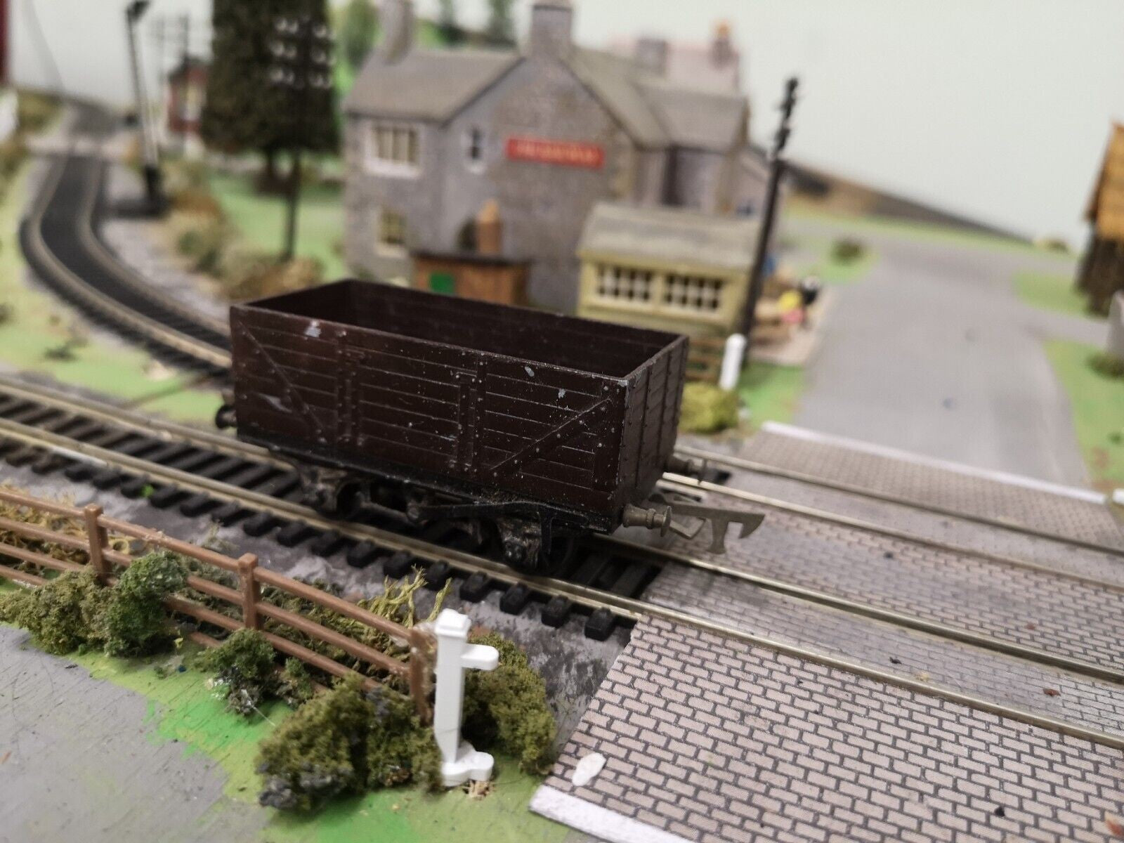 Graham Farish 7 Plank Wagon Oo Gauge