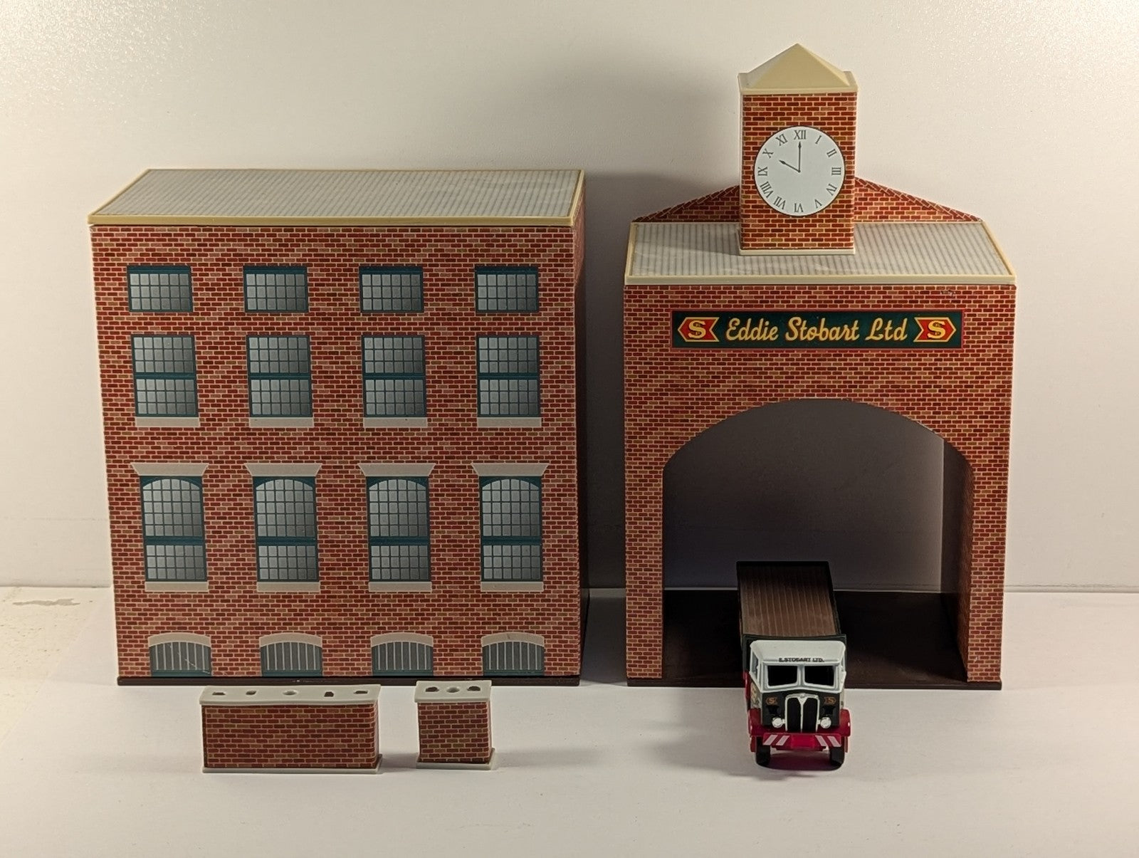 Lledo OO Gauge