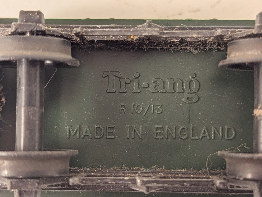 Tri-ang OO Gauge 5-Plank Open Wagon Goods Wagon W1005 BR Green R10