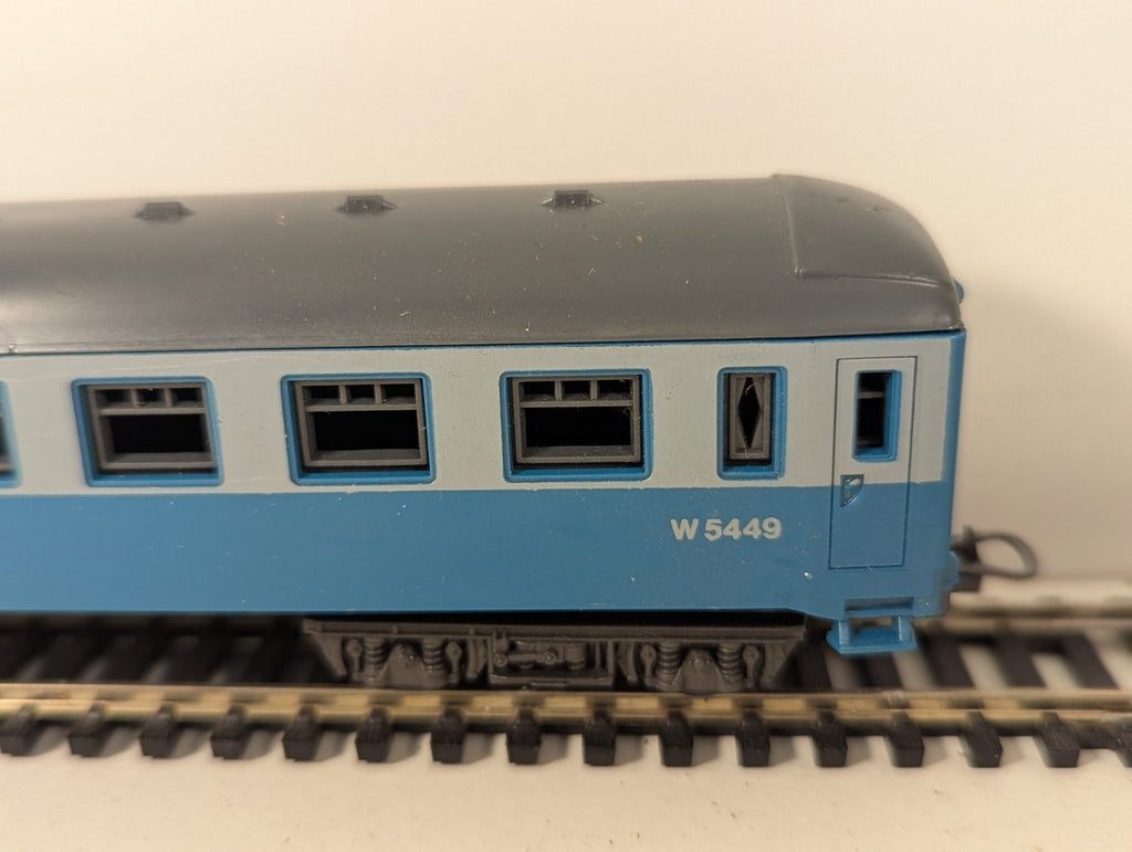 Lima HO Gauge Mk2 Corridor 2nd Coach W5449 InterCity Blue & Grey