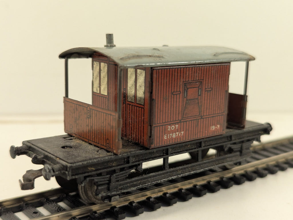 Hornby Dublo OO Gauge 20 Ton Brake Van