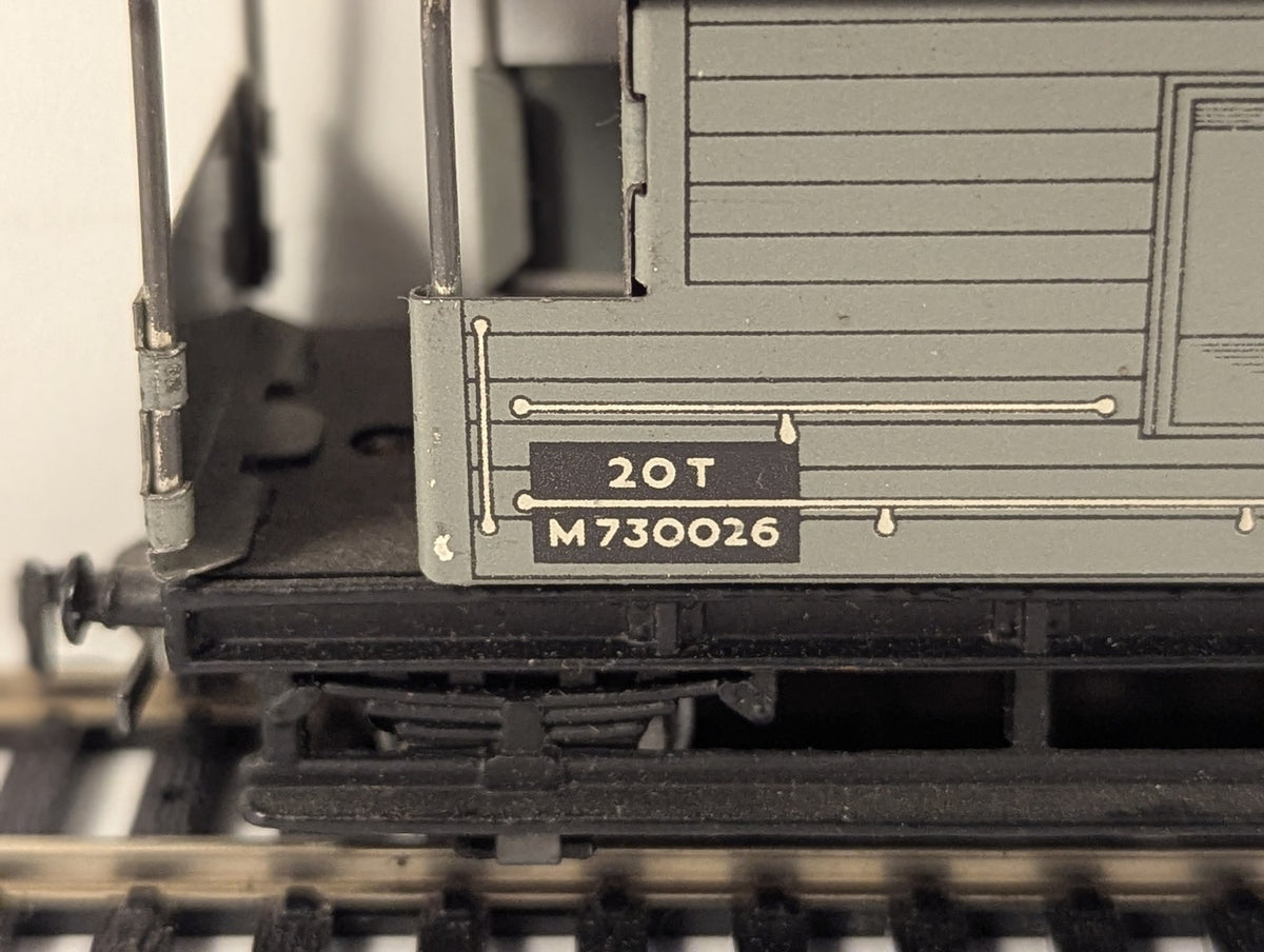 Hornby Dublo OO Gauge BR MR-Type 20-Ton Goods Brake Van M730026 BR Grey 4311