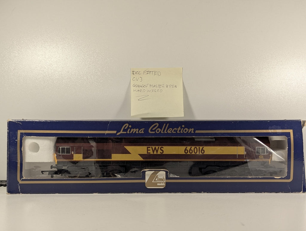 Lima OO Gauge Class 66 Diesel Locomotive 66016 EWS Maroon & Gold L204691