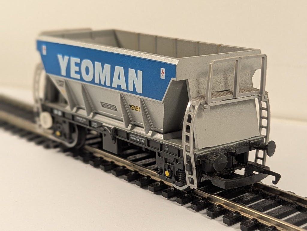 Hornby R213 PGA Hopper Wagon