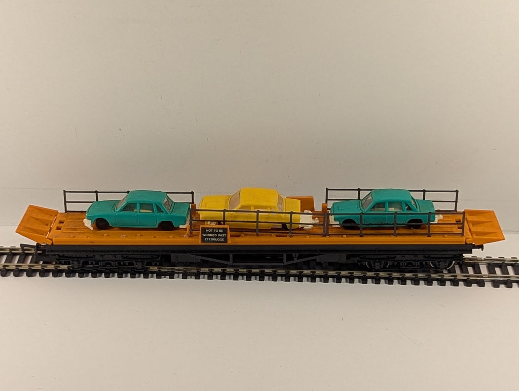Hornby OO Gauge Zeebrugge Car Transporter Wagon Goods Wagon