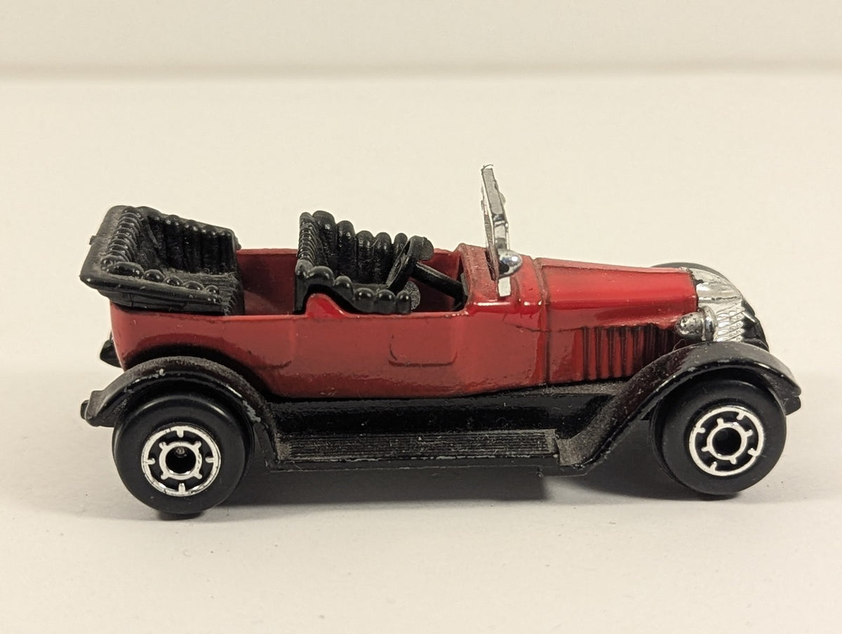 Zee Toys 1941 Vauxhall Die-cast Car Red and Black D72