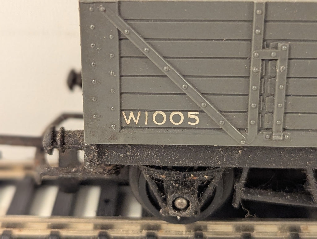 Tri-ang OO Gauge 5-Plank 12 Ton Open Wagon Goods Wagon W1005 BR Grey R10