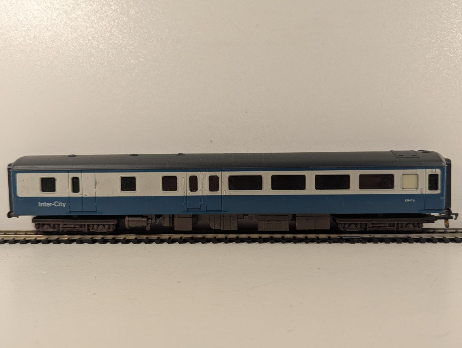 Airfix GMR BR Mk2 Brake Second Coach OO Gauge - Missing Coupling