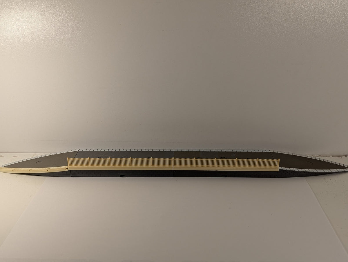 Hornby OO Gauge Station Platform Set Grey & Brick R508