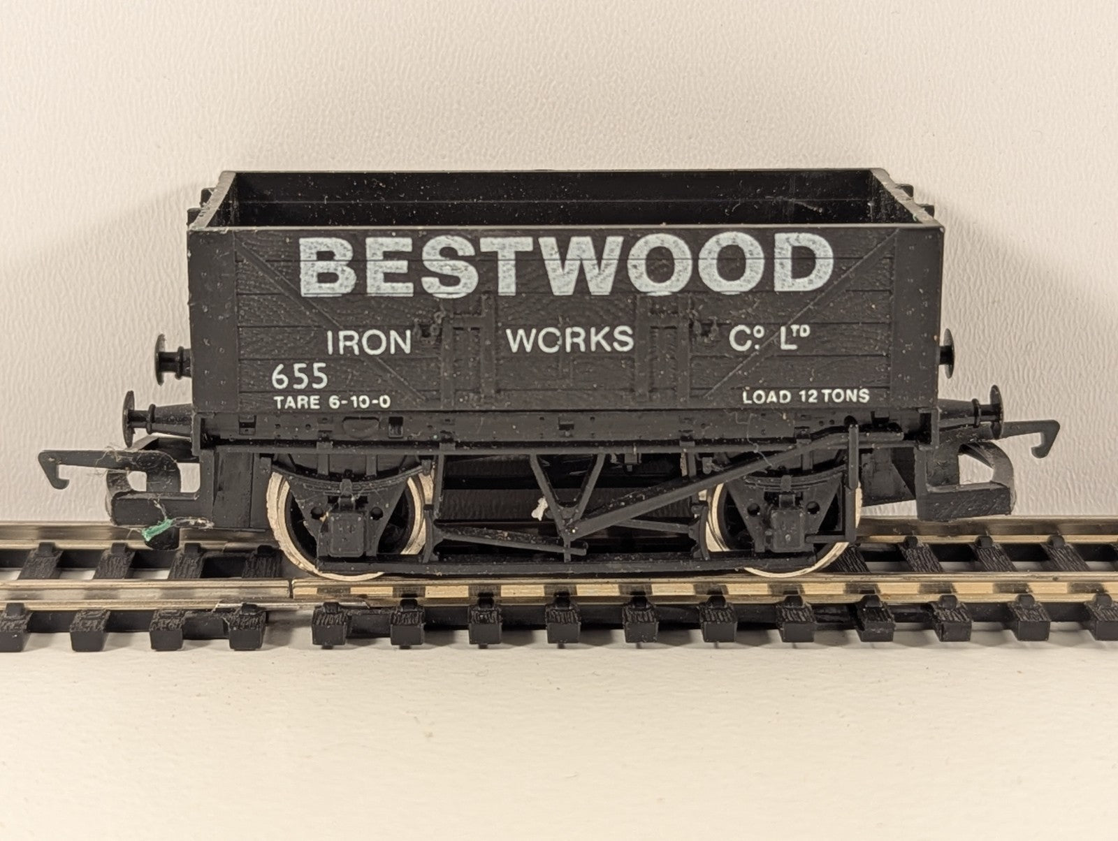 Hornby R096 Bestwood Iron Works 5 Plank Open Wagon No. 655