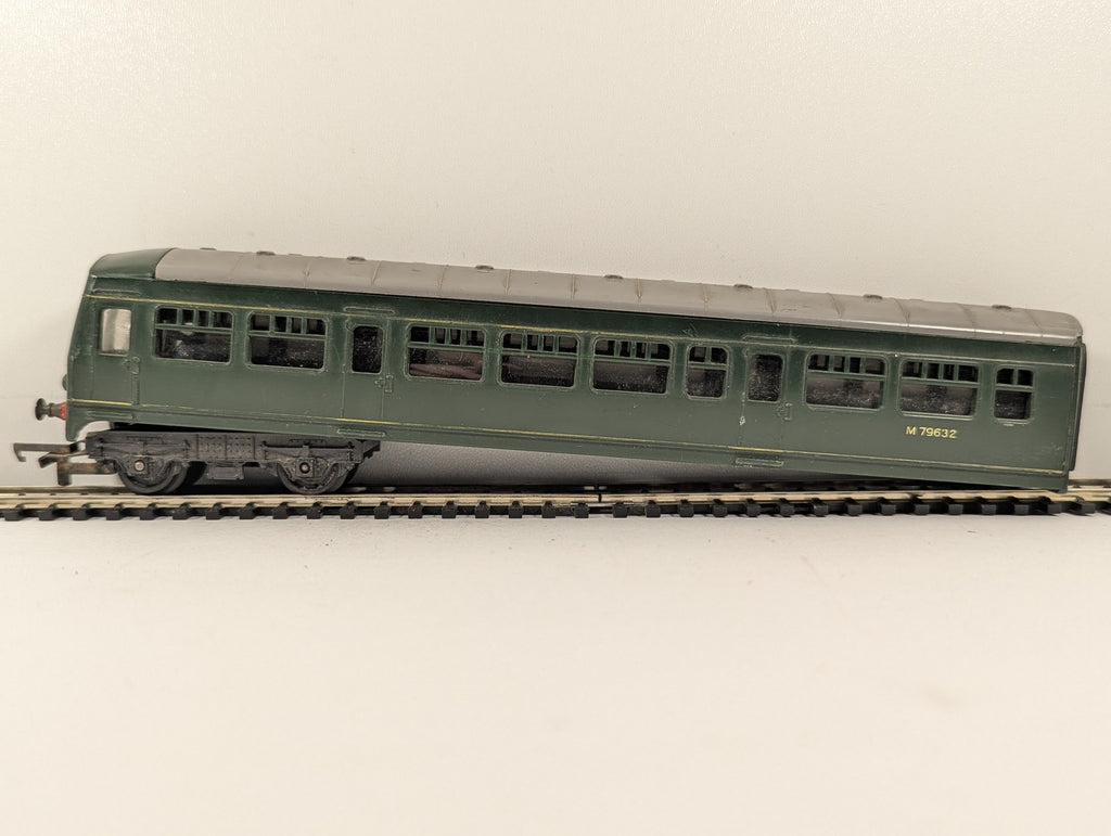 Tri-ang OO Gauge BR DMU Trailer Coach Diesel Multiple Unit M79632 BR Green R158