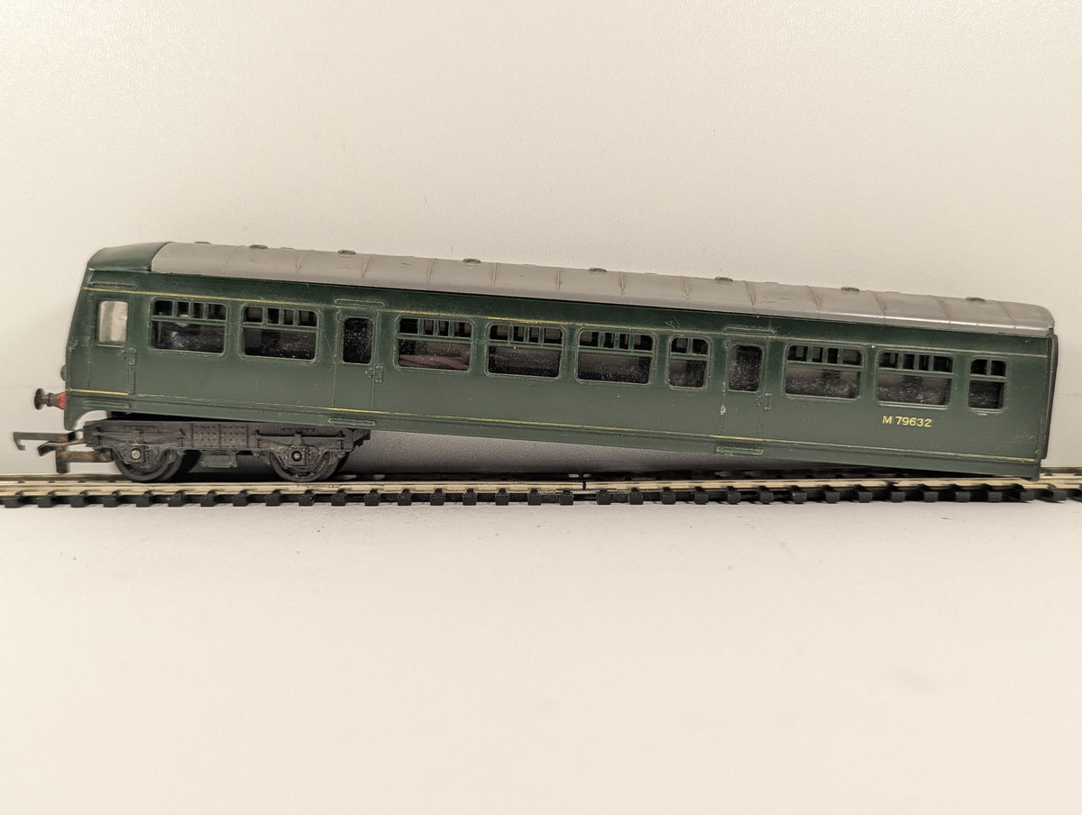 Tri-ang OO Gauge BR DMU Trailer Coach Diesel Multiple Unit M79632 BR Green R158