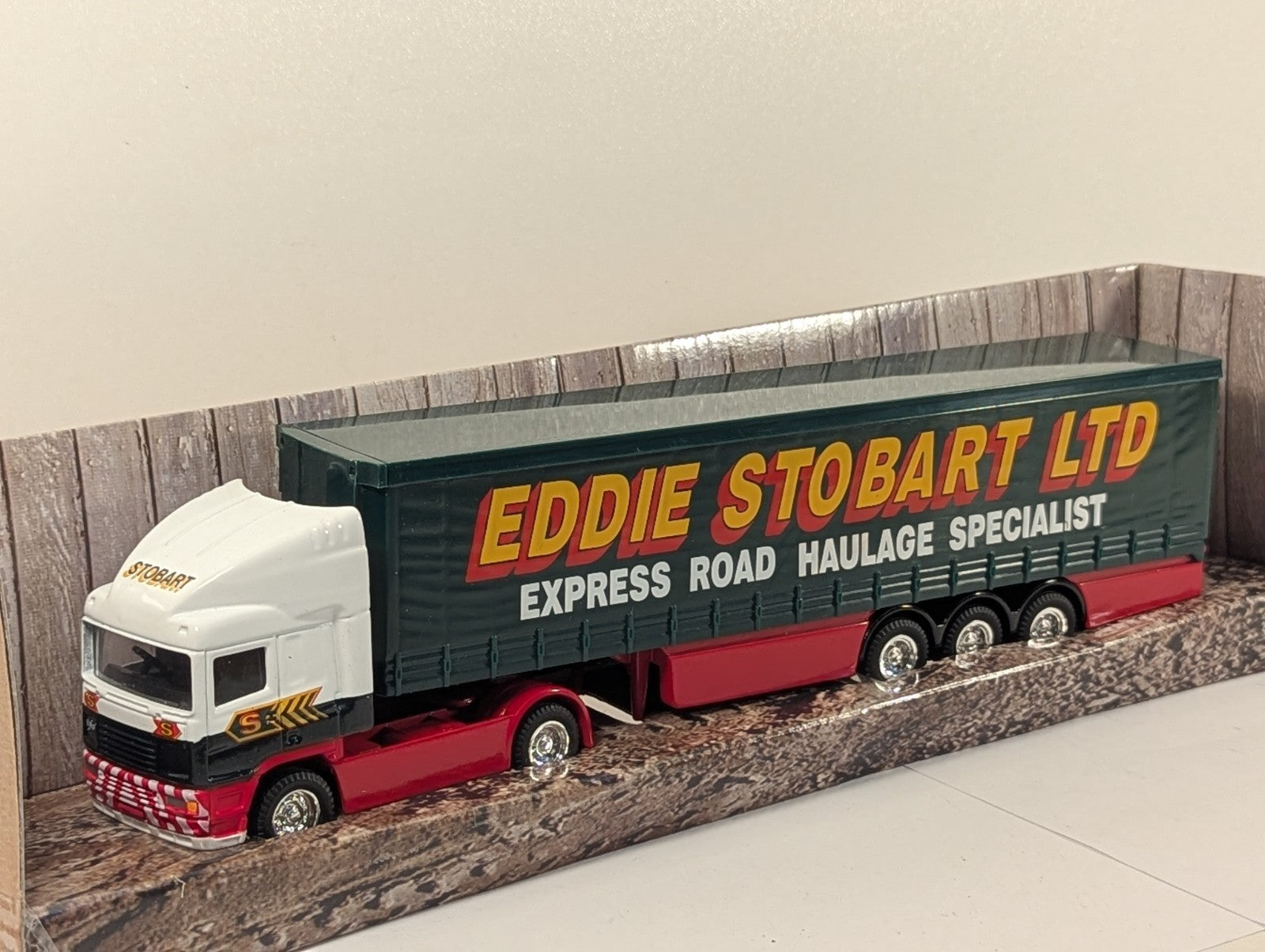 Corgi 59502 ERF Curtainside Trailer Eddie Stobart