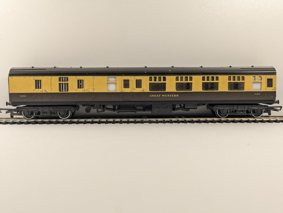 Hornby OO Gauge GWR Collett Brake Third Coach Passenger Coach 5104
