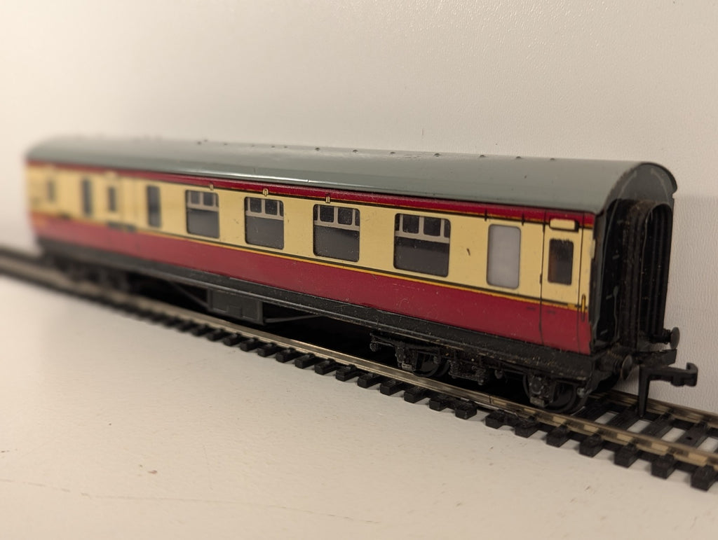 Hornby Dublo OO Gauge BR Maroon Suburban Brake Coach