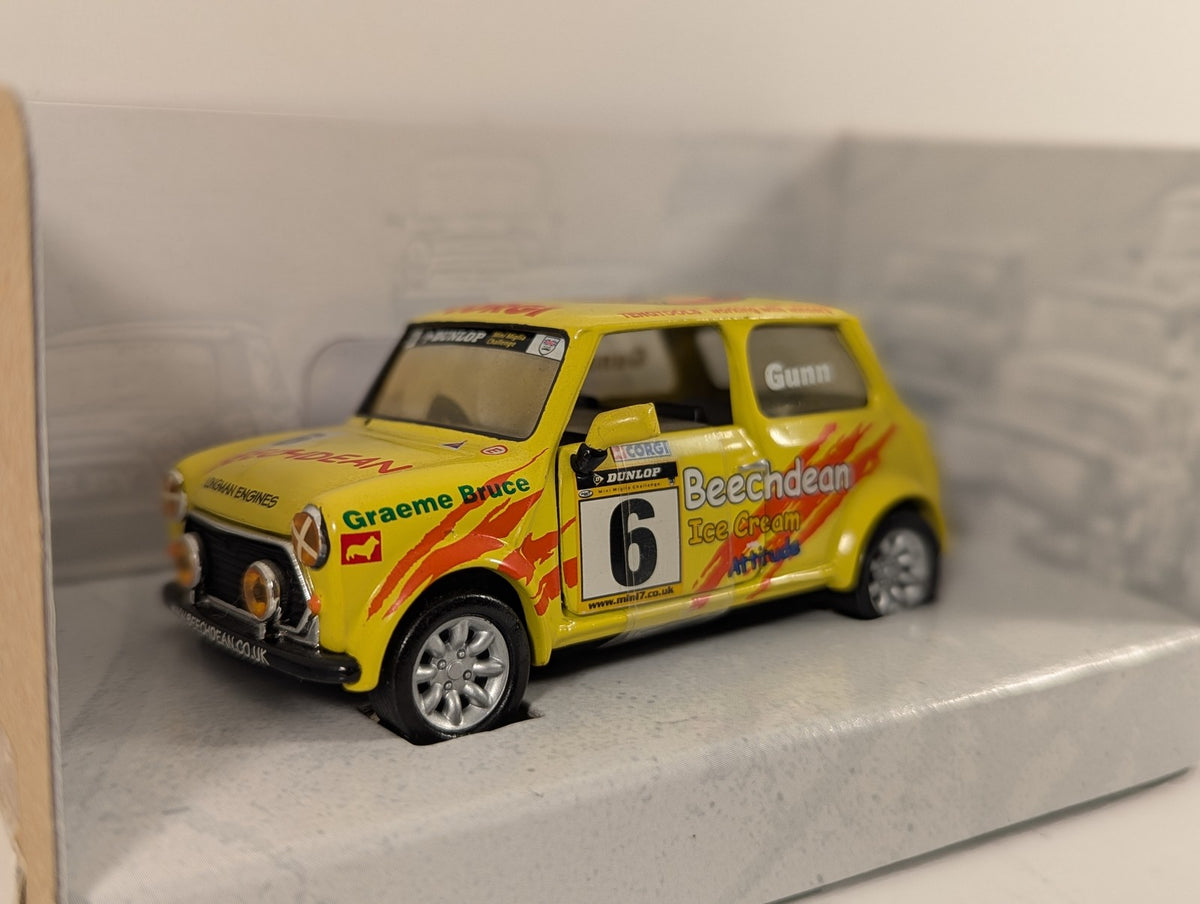 Corgi Mini Se7en Racing Club - Mini Miglia - Ian Gunn Die-cast Model 6