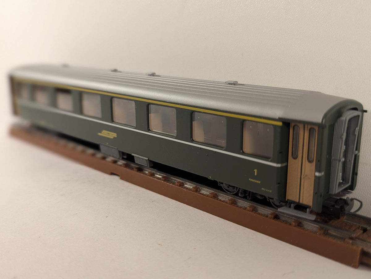Bemo H0m RhB 1st Class Passenger Coach A 1235 RhB Green 3252 115